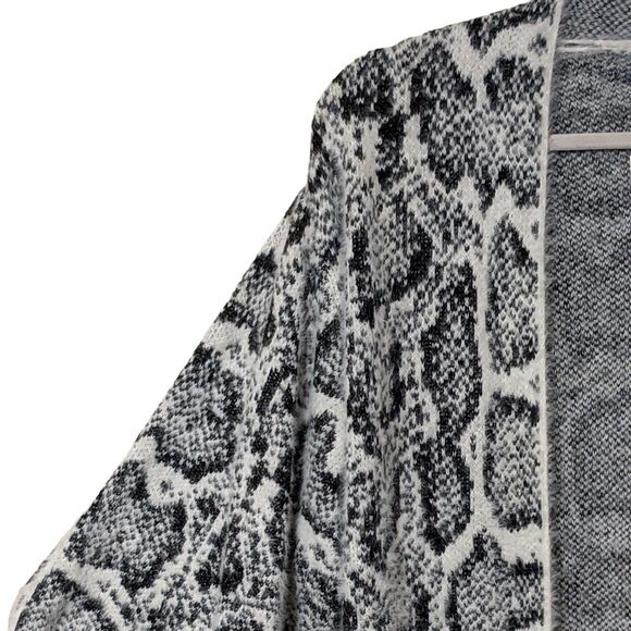 NWT Anthropologie Akemi + Kin Sigrid Duster Kimono open front OSFM - Picture 8 of 10